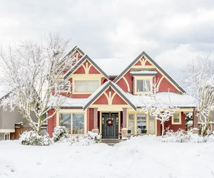 The Great Lakes Chill Factor: How Michigan’s Humidity & Lake Effect Snow Impact Insulation Needs